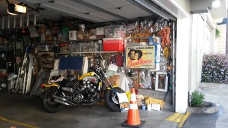 Dreams of complementarity, mid-century romance, the works... A garage in Russian Hill, San Francisco 